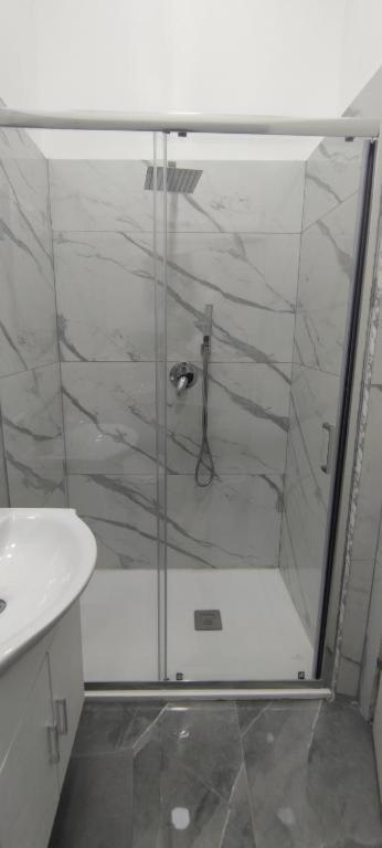 Domus Luigi Leone 2 Bed & Breakfast Naples Luaran gambar