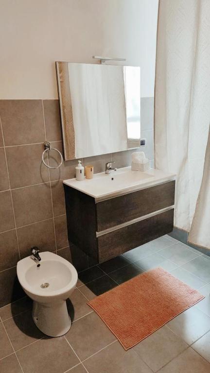 Domus Luigi Leone 2 Bed & Breakfast Naples Luaran gambar
